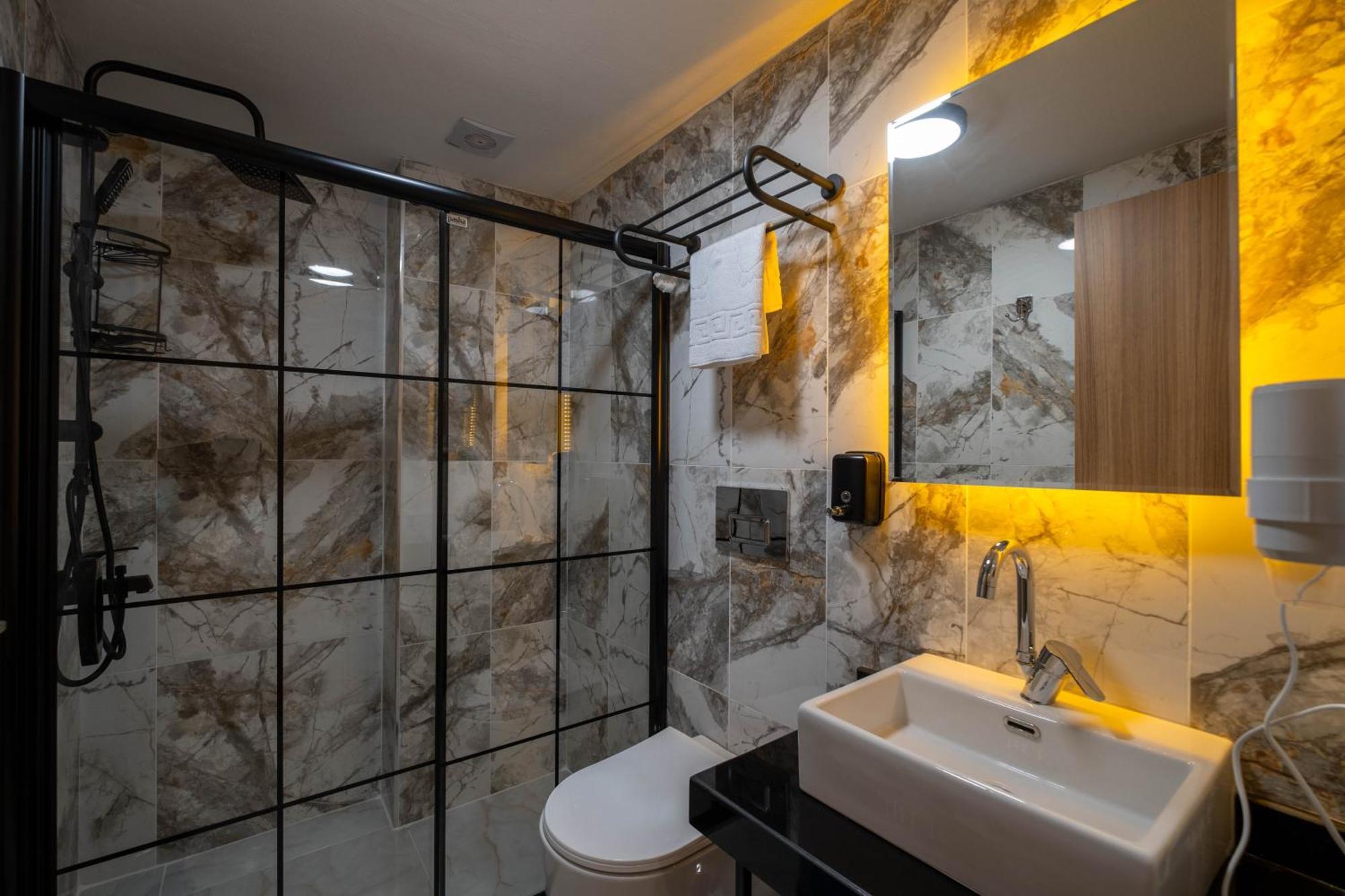 Hopefull Hotel Istanbul Ngoại thất bức ảnh